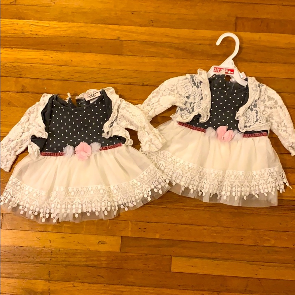 TWINS! Beautiful lace dress shirt for baby girls!